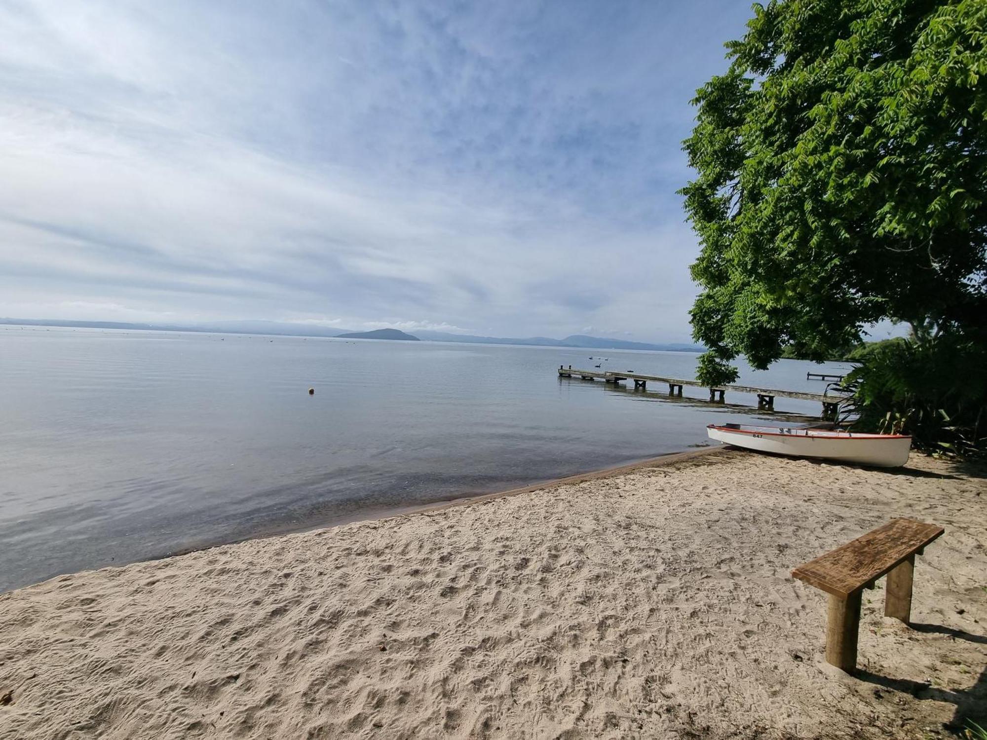 Lake Haven - On The Lakefront Hamurana Exterior foto